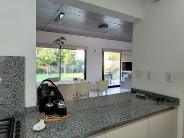 Venta Casa en condominios de Don Mateo