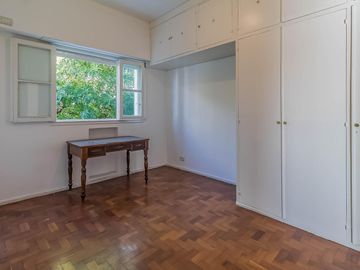 4 ambientes con balcón en Flores Norte/ Villa Gral. Mitre