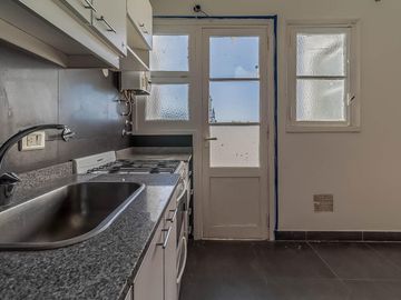 4 ambientes con balcón en Flores Norte/ Villa Gral. Mitre