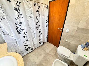 Hermosa casa de 3 dormitorios en una planta en Country La Herencia, Los Nogales