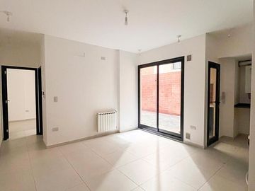 Venta de departamento a Estrenar con Patio y Asador en General Paz