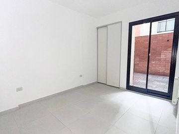 Venta de departamento a Estrenar con Patio y Asador en General Paz