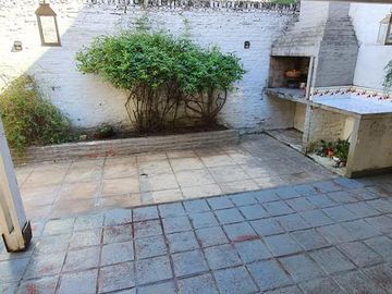 PH en Venta 2 dorm c/ patio- Entrega y cuotas