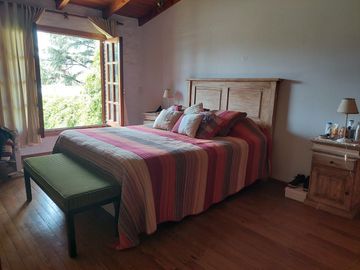 ALQUILER Casa  5 AMBIENTES   Centro de Lujan