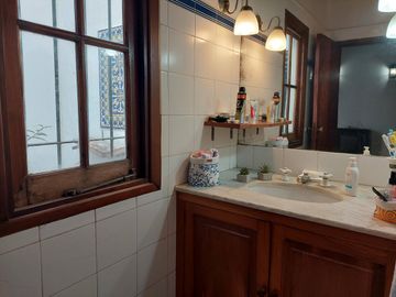 ALQUILER Casa  5 AMBIENTES   Centro de Lujan