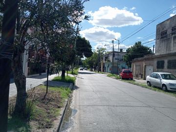 Casa PH en venta 4 ambientes- Villa Ballester