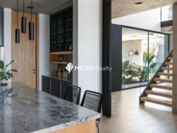 Casa en Alquiler  con 4 habitaciones a la Laguna en Barbarita Tigre