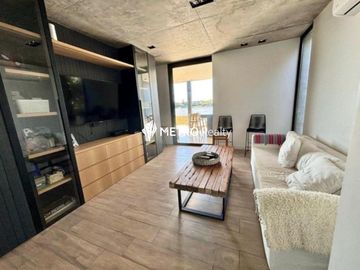 Casa en Alquiler  con 4 habitaciones a la Laguna en Barbarita Tigre