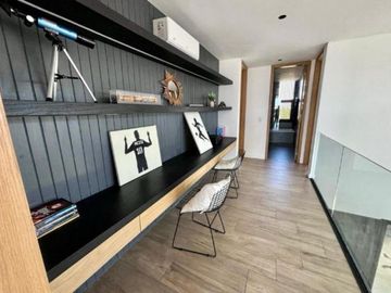 Casa en Alquiler  con 4 habitaciones a la Laguna en Barbarita Tigre