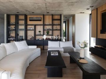 Casa en Alquiler  con 4 habitaciones a la Laguna en Barbarita Tigre