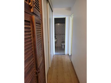 Departamento 5 Ambientes en Venta en Morón centro.