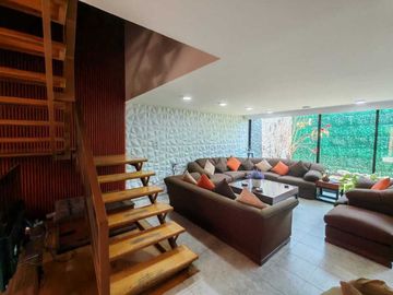 En Venta ¡La casa ideal para tu familia en la Col. Militar Marte, CDMX!  CC