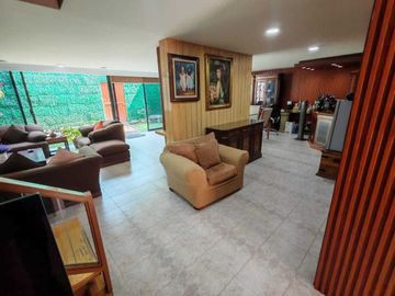 En Venta ¡La casa ideal para tu familia en la Col. Militar Marte, CDMX!  CC