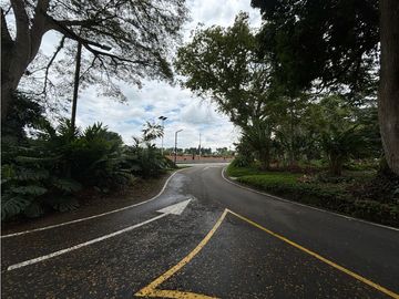 Venta Casa Campestre en la vía Armenia a Tebaida Quindio COD: 8620282