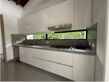 Venta Casa Campestre en la vía Armenia a Tebaida Quindio COD: 8620282