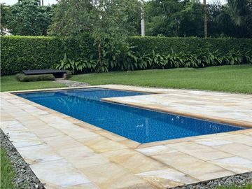 Venta Casa Campestre en la vía Armenia a Tebaida Quindio COD: 8620282