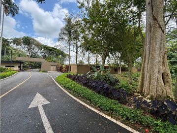 Venta Casa Campestre en la vía Armenia a Tebaida Quindio COD: 8620282