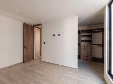 Casa en  pre venta en Parque Chiapas con 4 habitaciones Lomas de Angelopolis Puebla.