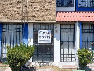 Casa en  Condominio en muy buen estado en Joyas de Cuautitlán