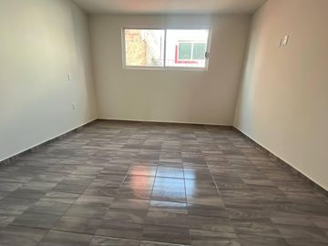 CASA EN VENTA EN CAPULTITLAN, EJIDO