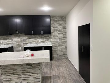 CASA EN VENTA EN CAPULTITLAN, EJIDO