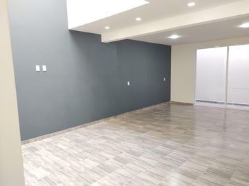 CASA EN VENTA EN CAPULTITLAN, EJIDO
