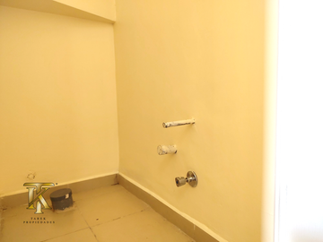 Casa nueva en venta, a pasos de la autopista.