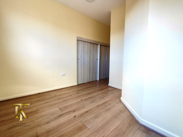 Casa nueva en venta, a pasos de la autopista.