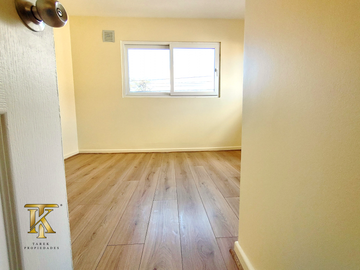 Casa nueva en venta, a pasos de la autopista.