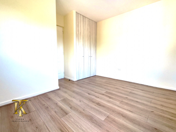 Casa nueva en venta, a pasos de la autopista.
