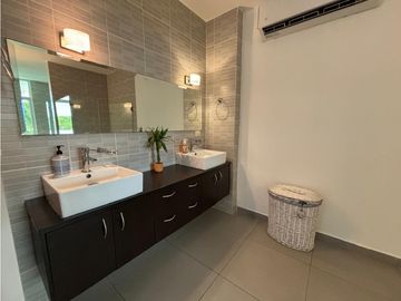 COSTA SUR / COSTA ESMERALDA / NO ADOSADA / 415m2 / 3 HABITACIONES