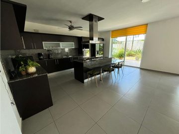 COSTA SUR / COSTA ESMERALDA / NO ADOSADA / 415m2 / 3 HABITACIONES