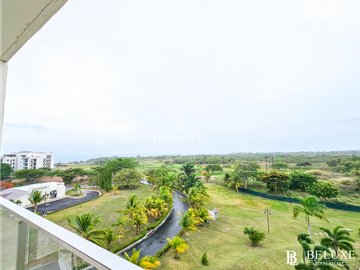 VENDO APARTAMENTO DE PLAYA EN CASAMAR, PH PERLAMAR (P)