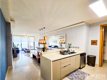VENDO APARTAMENTO DE PLAYA EN CASAMAR, PH PERLAMAR (P)