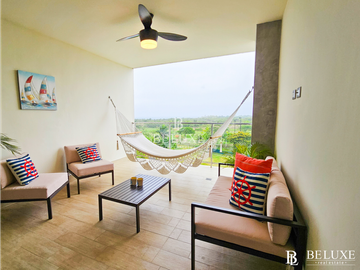 VENDO APARTAMENTO DE PLAYA EN CASAMAR, PH PERLAMAR (P)