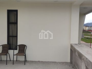 CASA DE VENTA  SECTOR PASEO SHOPPING RIOBAMBA