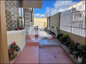 SE VENDE CASA ESQUINERA DE OFERTA