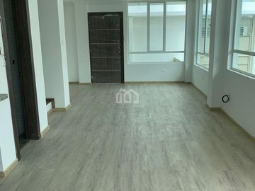 CASAS DE VENTA SECTOR 911 RIOBAMBA