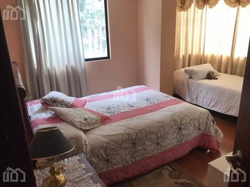 DEPARTAMENTO DUPLEX DE VENTA SECTOR LAS ACACIAS RIOBAMBA