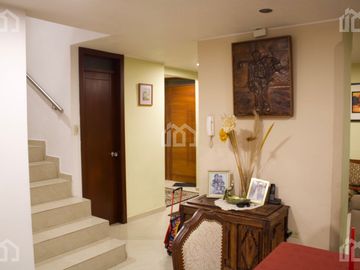 DEPARTAMENTO DUPLEX DE VENTA SECTOR LAS ACACIAS RIOBAMBA