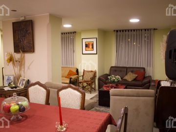 DEPARTAMENTO DUPLEX DE VENTA SECTOR LAS ACACIAS RIOBAMBA