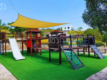 CASA DE VENTA EN CIUDAD DEL MAR MANTA