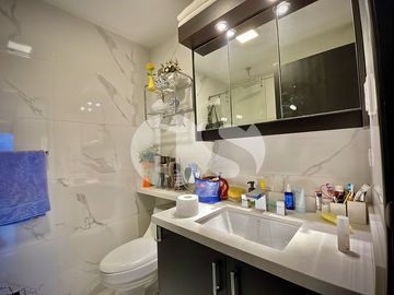DEPARTAMENTO EN VENTA  MODERNO CON HERMOSA VISTA DE VENTA SECTOR GONZALEZ SUAREZ