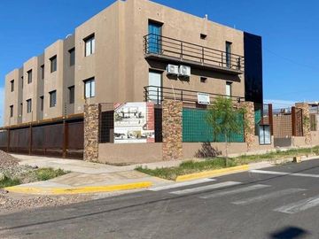 Departamento en venta de 2 dormitorios frente a Barrio Dalvian