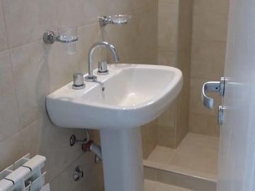 Departamento en venta de 2 dormitorios frente a Barrio Dalvian