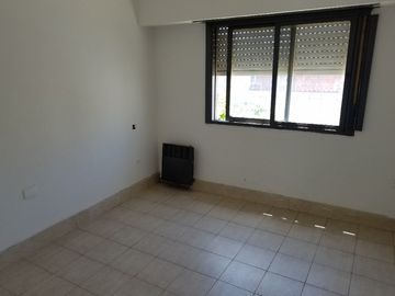 Duplex en alquiler en Haedo Norte