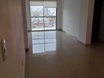 Alquila 2 amb. Contrafr piso alto Villa Pueyrredon