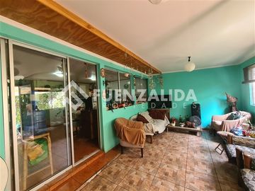Casa en Venta en Av Salvador Allende con Barros Grez