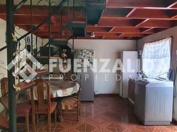 Casa en Venta en Av Salvador Allende con Barros Grez