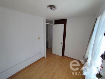 Casa en Venta en Vende Casa esquina 130 m2 3d, 1b, 1e